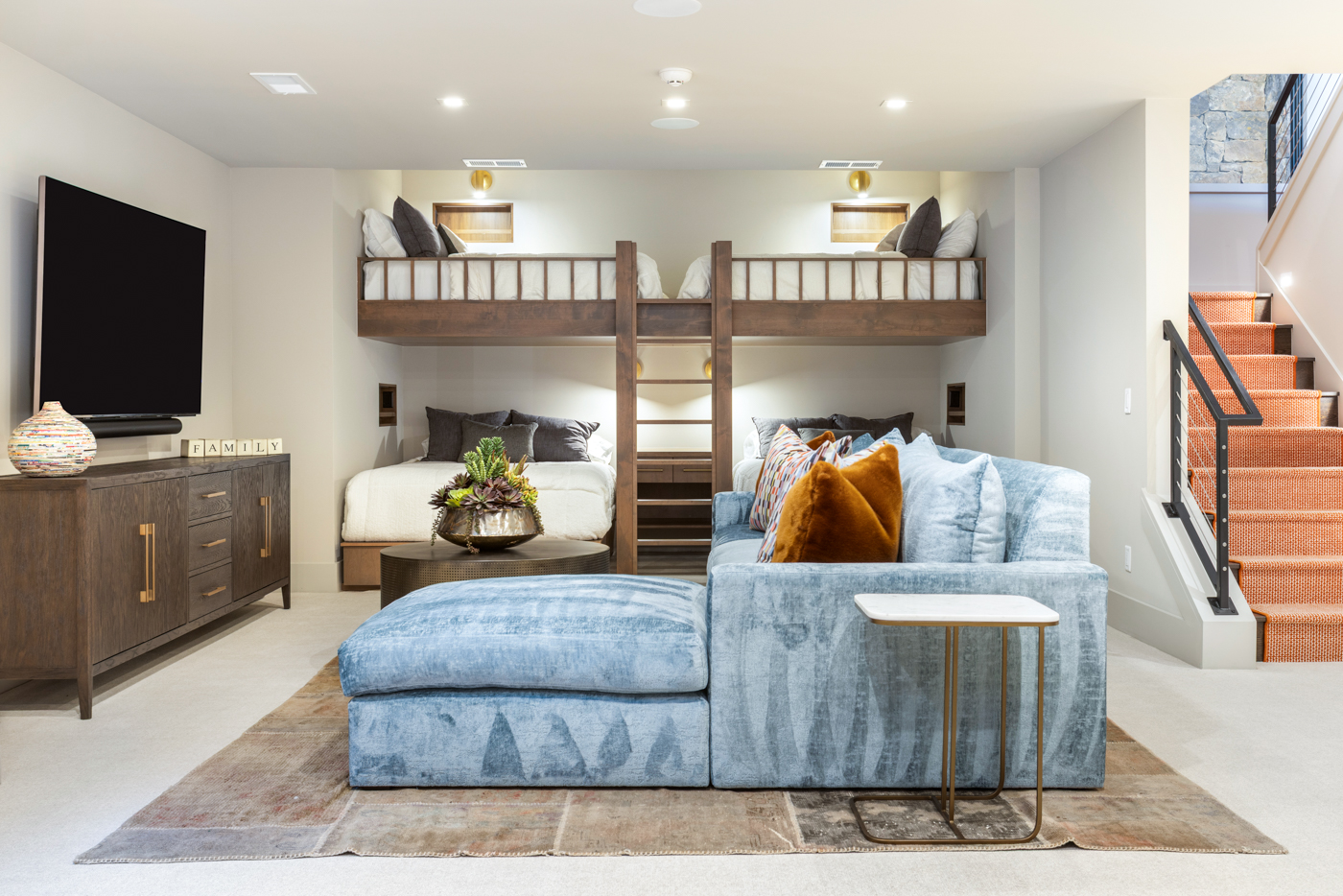 Bunk Room lounge